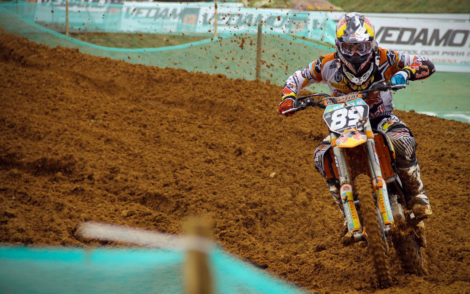 九游电竞中心-里根·史密斯200米仰泳决赛精彩亮相，美国游泳名将史密斯